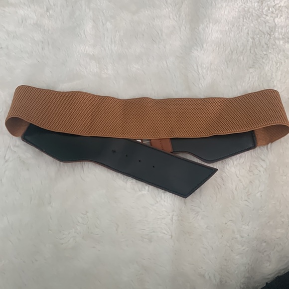 Fashion Belt - Picture 2 of 5